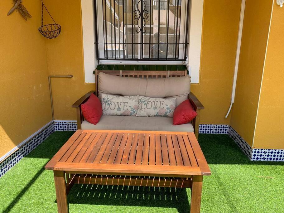 Apartamento Terraza อาเรนาเลส เดล ซอล ภายนอก รูปภาพ