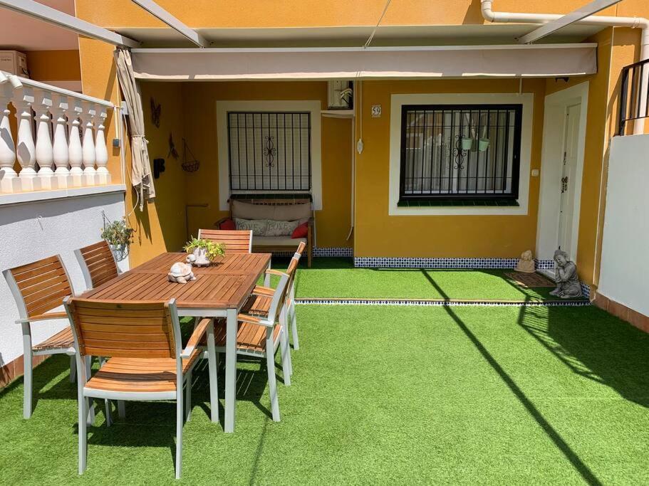 Apartamento Terraza อาเรนาเลส เดล ซอล ภายนอก รูปภาพ